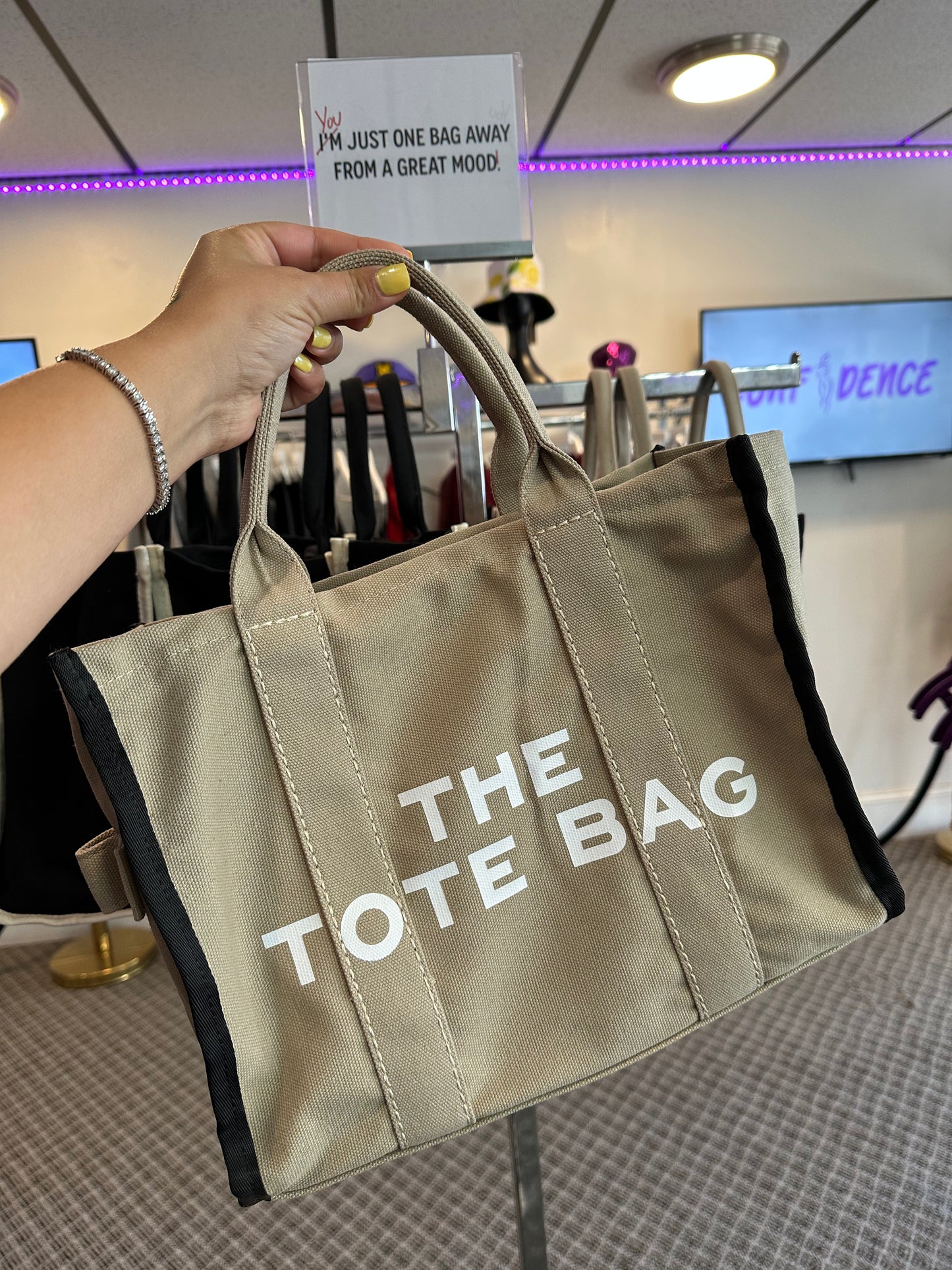 TOTE BAG- khaki